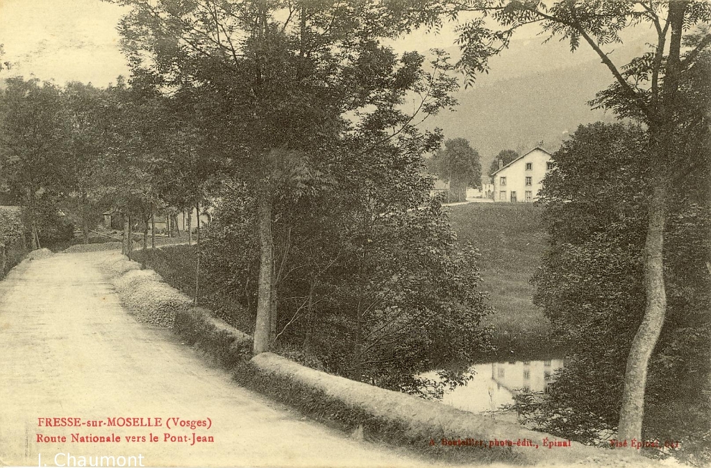 Fresse-sur-Moselle. - Route Nationale vers le Pont-Jean.JPG